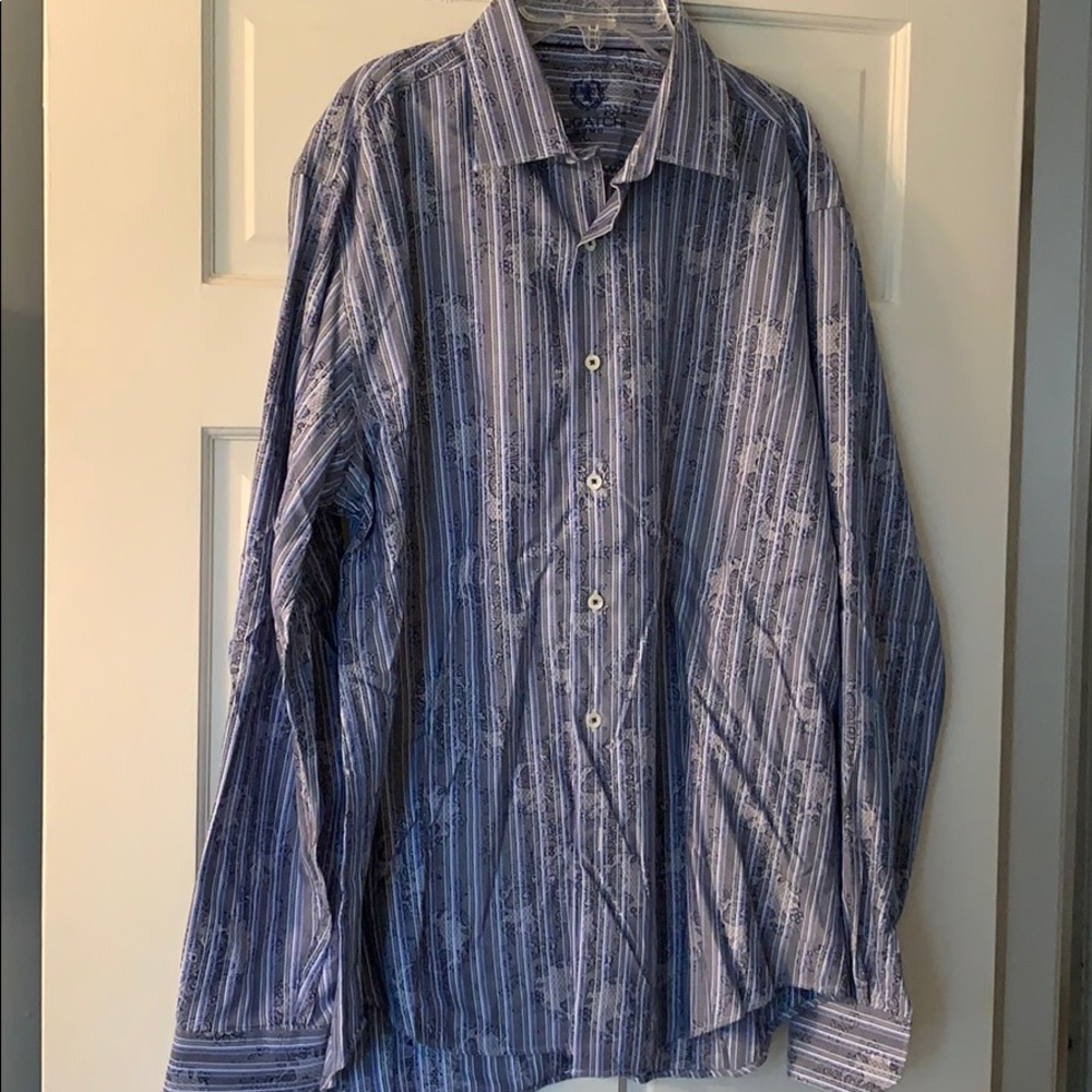 Bugatchi Uomo large dress shirt.